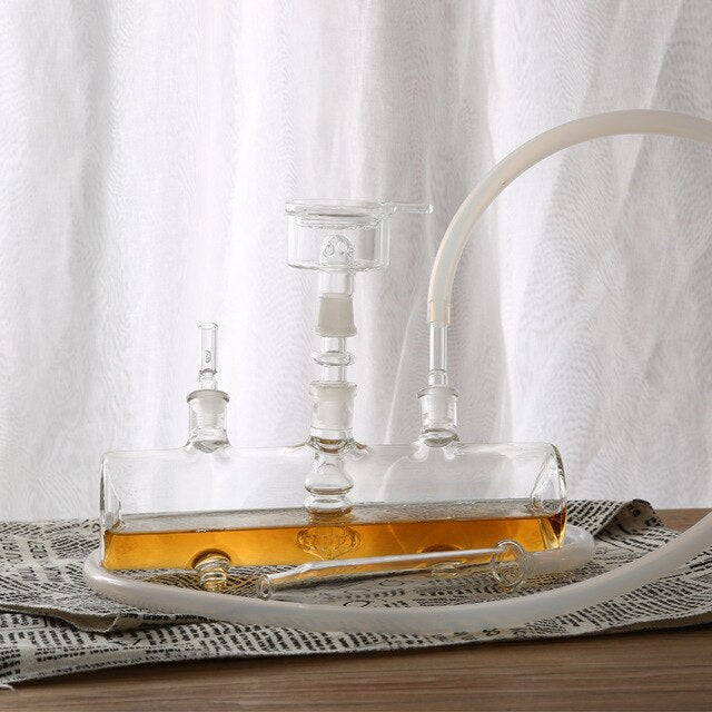 Glass hookah with elegant design dedicated to usa